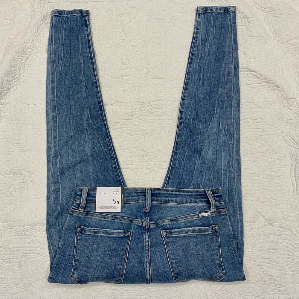 Brand new Kancan High waist Skinny jeans Stretch Size 13/30